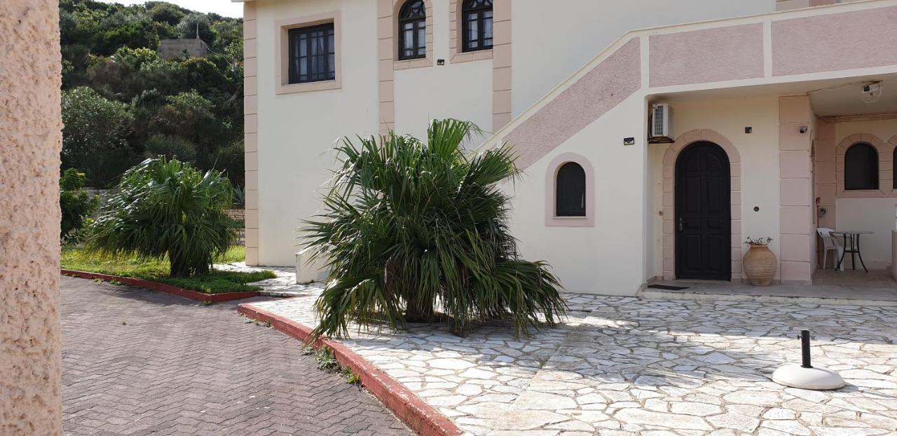 Angela Apartments Pool Gardens And Sea Views Agios Stefanos Avliotes  Bagian luar foto